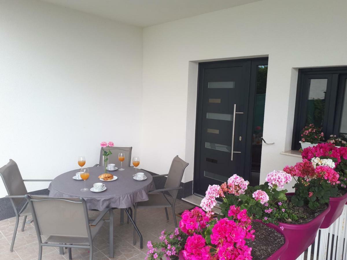Apartments Ivano Split Exterior photo